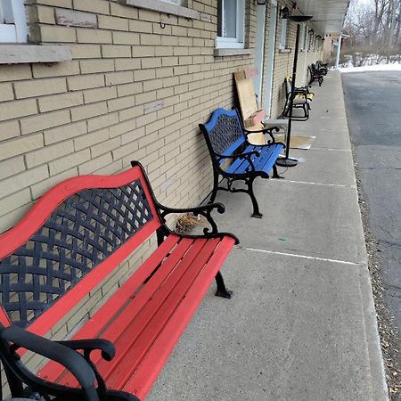 Motel Sainte Catherine Екстер'єр фото