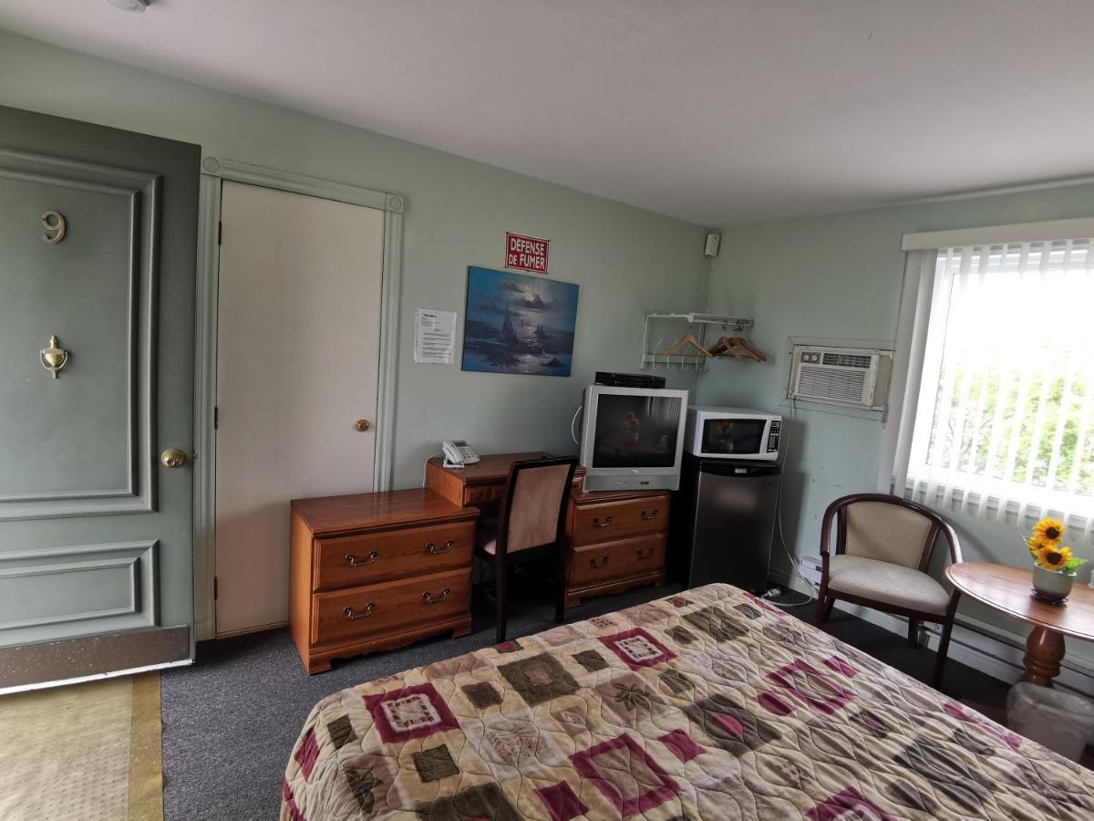 Motel Sainte Catherine Екстер'єр фото